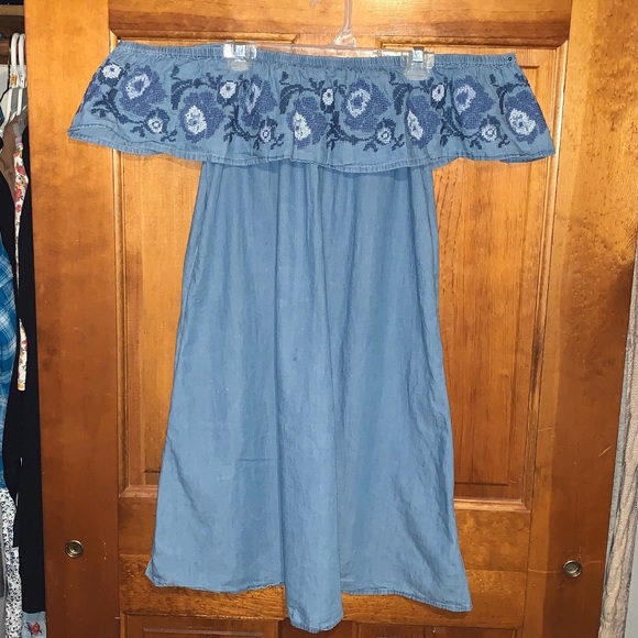 Embroidered Floral Ruffle Off the Shoulder Dress faux denim jean short strapless - Picture 2 of 6